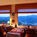 Logis Restaurant Panorama 3* מונסטר
